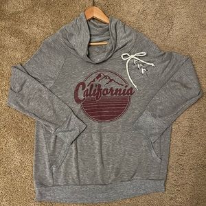 Well Worn | Gray Laceup California Cowl-neck Sweater | XL